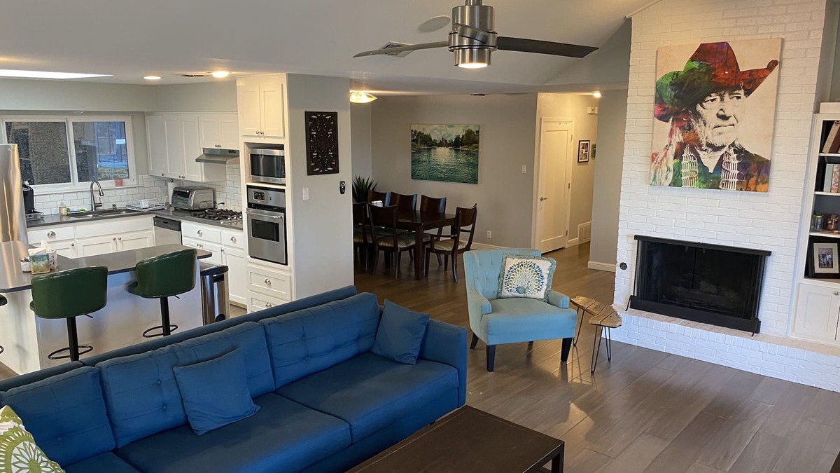 Barton Hills House | ACL Zilker-Barton Springs-Downtown-Walking Distance to Everything!