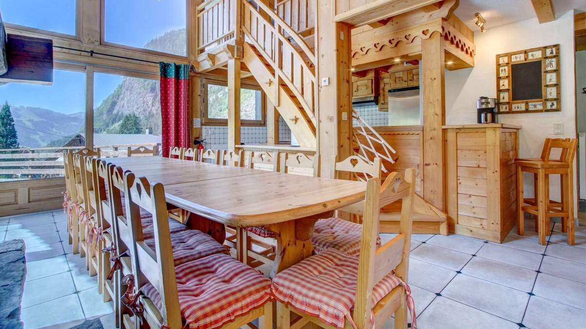 Les Prodains Apartment | Aconits - Duplex 15ppl close to Prodains cable car