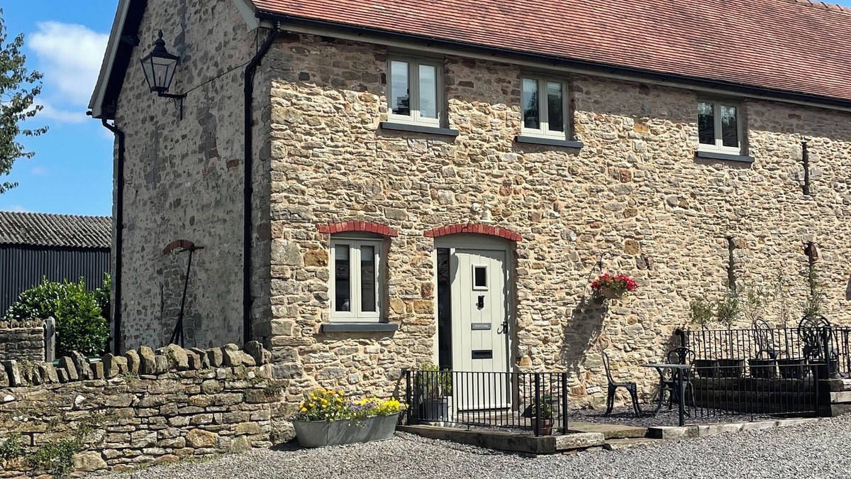 Ross-on-Wye Cottage | Acorn Cottage, Little Howle Farm. Luxury Holiday Cottages near Ross on Wye