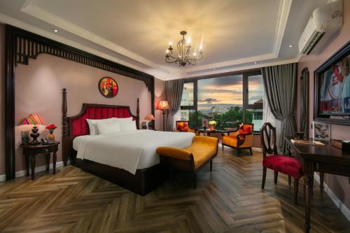 Hoan Kiem Hotel | Acoustic Premium Hotel & Spa