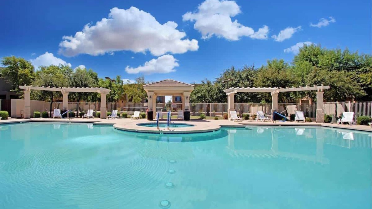 Tempe Condo | Across Chicago Cubs (Sloan Park) | Has Shared Pool