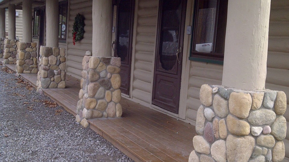Gaylord Hotel | Across from Otsego Lake/Beach access across the street! 2 Queen Beds