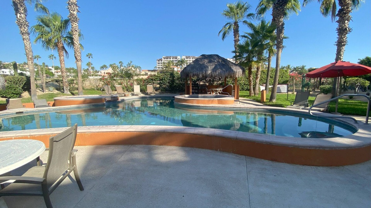 San Jose del Cabo Condo | Across from the Beach - A favorite of Annual Visitors and First time guests.