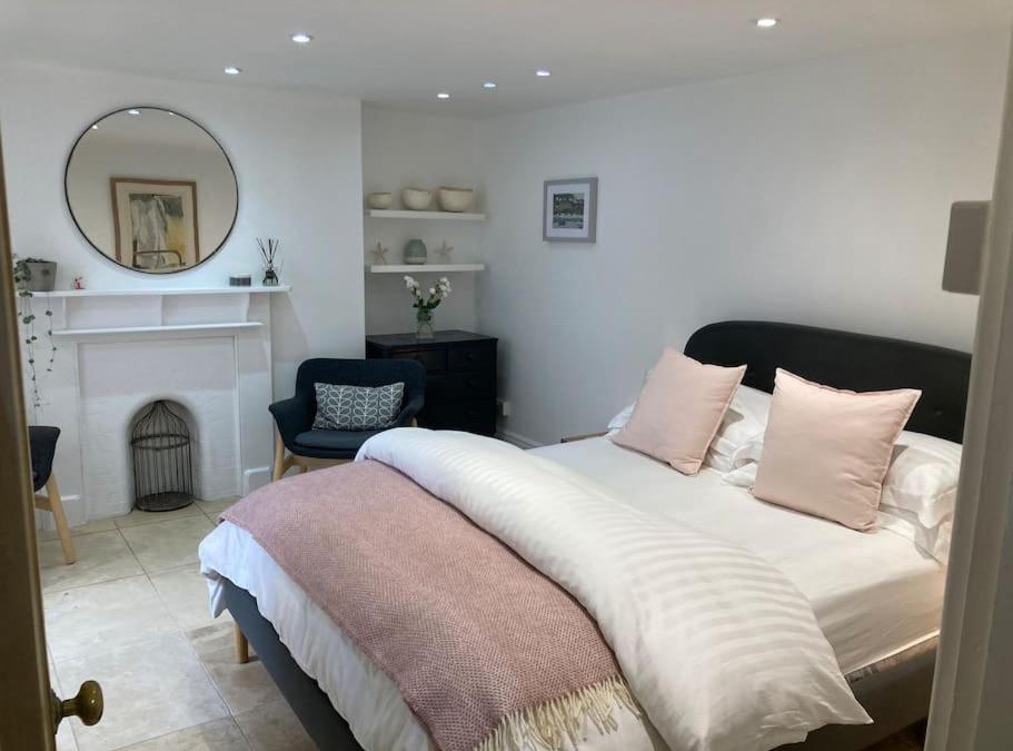 Mylor Churchtown Apartment | Acuba