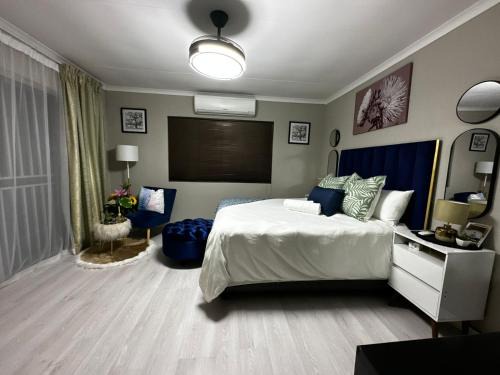Kempton Park House | Acuvea Inn