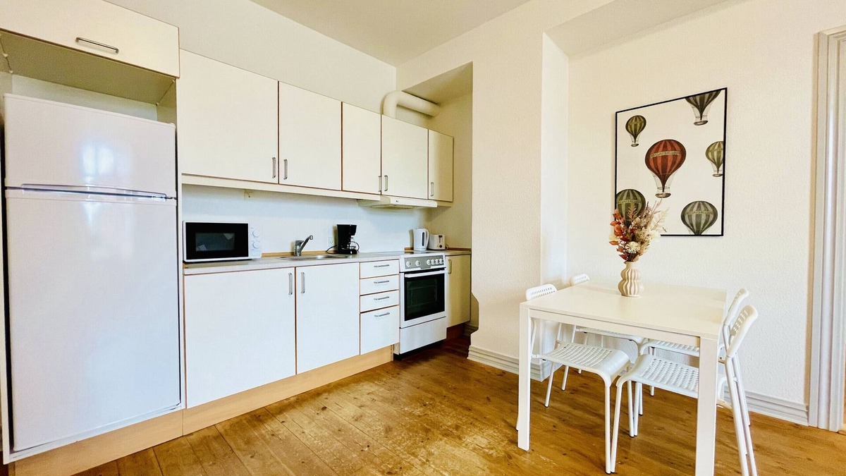 Hjørring Apartment | aday - Sunshine apartment in the heart og Hjørring