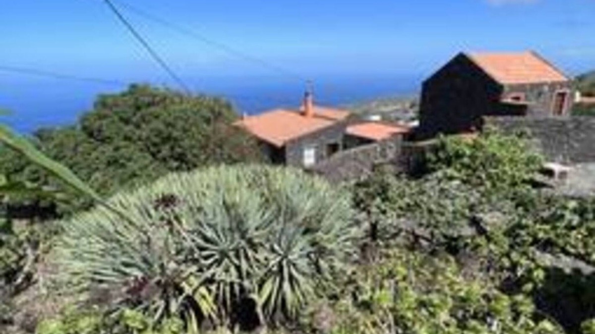 Tesbabo Cottage | Adelfas Alta - Comfy Rural House, El Hierro