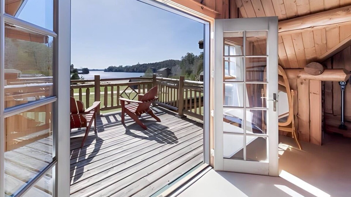 Saranac Lake House | Adirondack Lakeview Cabin