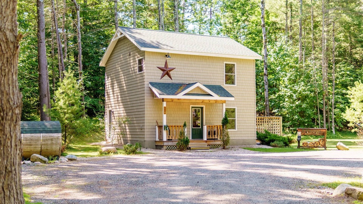 Wilmington House | Adirondack Retreat Near Whiteface and Lake Placid