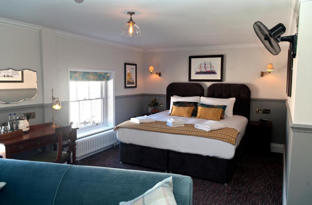 Greenwich West Hotel | Admiral Hardy