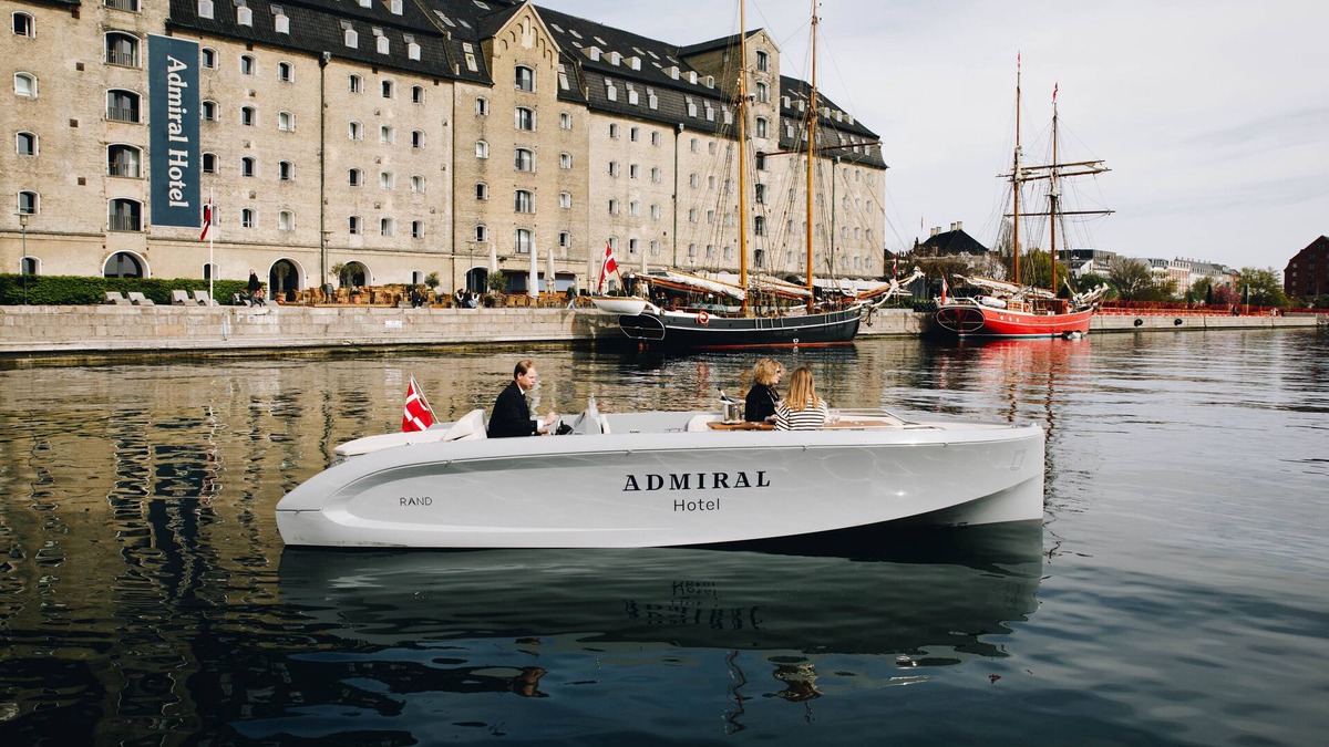 Nyhavn - Amalienborg Hotel | Admiral Hotel Copenhagen