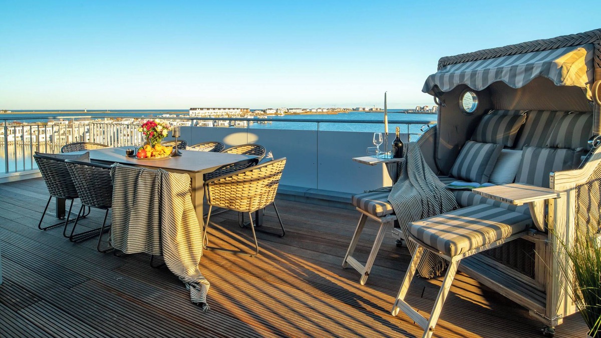 Olpenitz Apartment | Admiralsdeck Panoramablick, Finnische Sauna, 3 Baeder, Fahrstuhl, 2 Terrassen