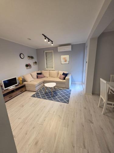 Lazi Apartment | Adok Apartment