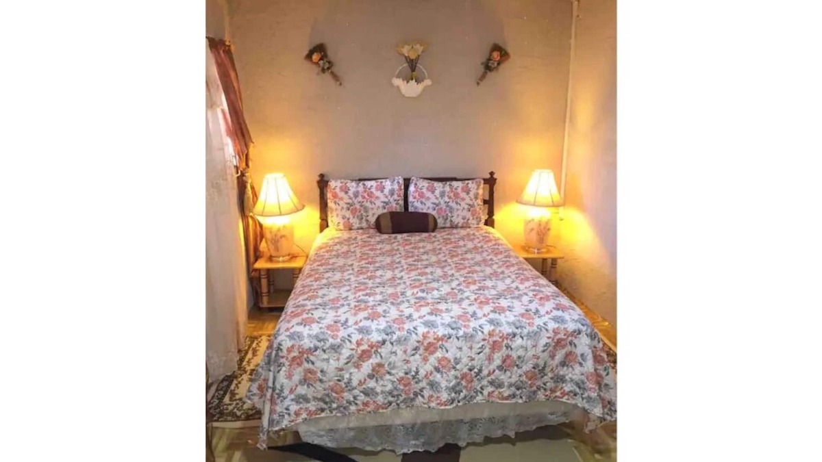 Demerara-Mahaica Bed & Breakfast | Adorable self contained room with private entrance