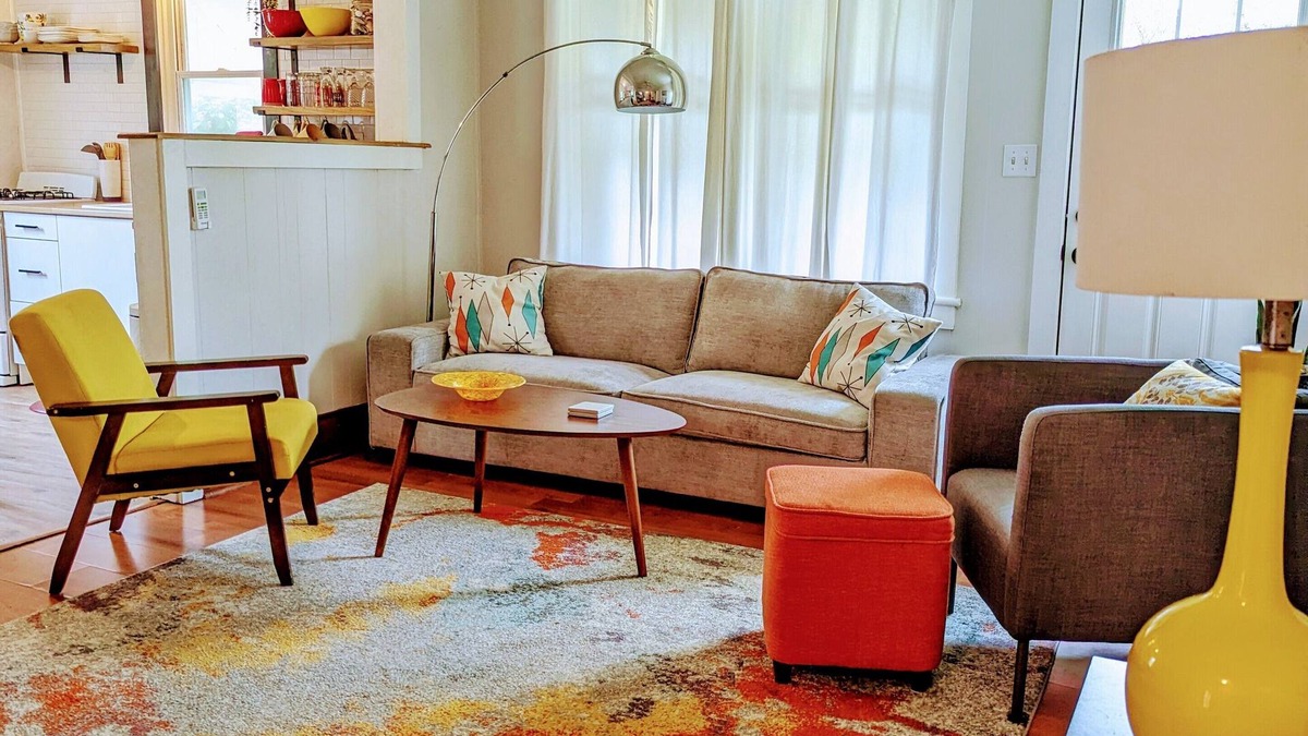 Kitty Hawk Cottage | Adorable vintage cottage CENTRAL LOCATION Dog friendly and 7 night discount