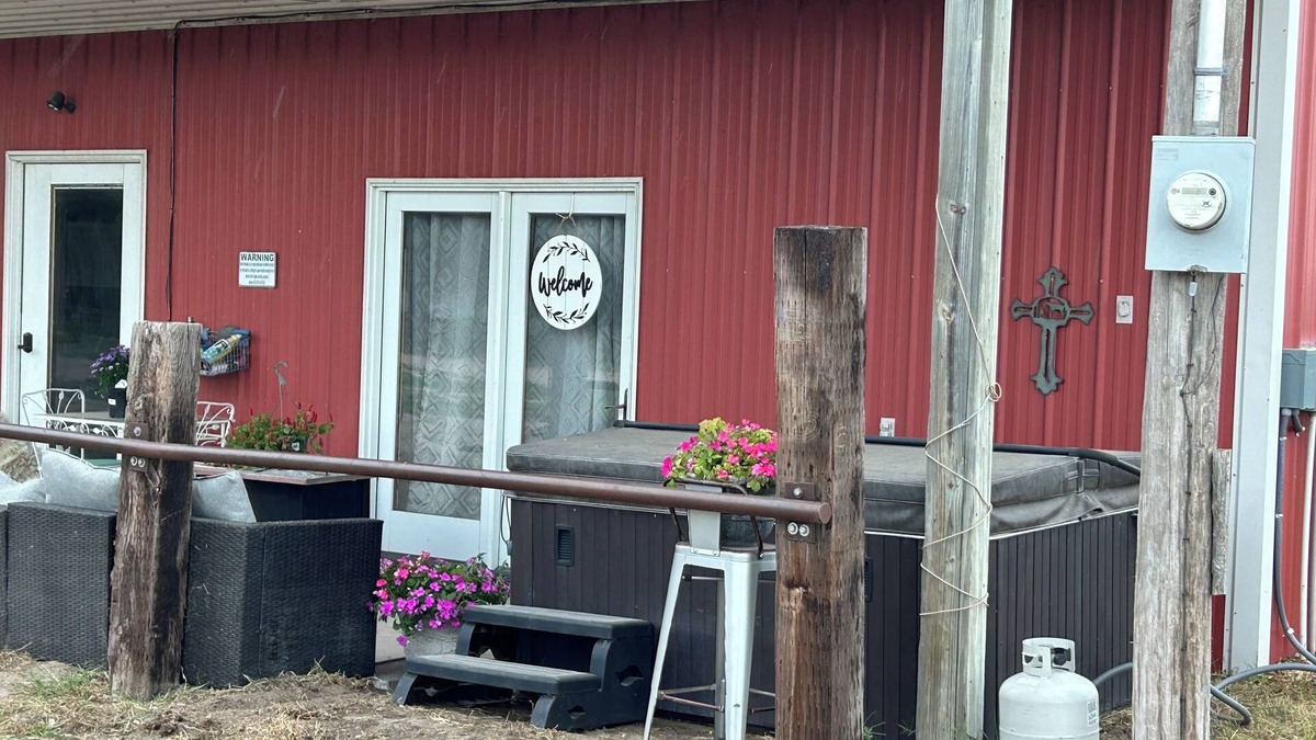 Lincoln County Apartment | ADVENTURE Awaits Nature,Highland cows, horses, hot tubExperience the RANCH life