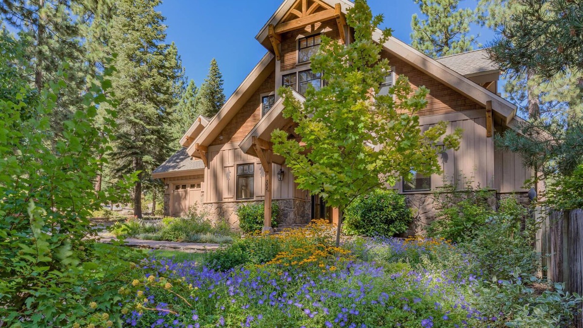 Tahoe Vista House | Adventure Awaits - TLUXP