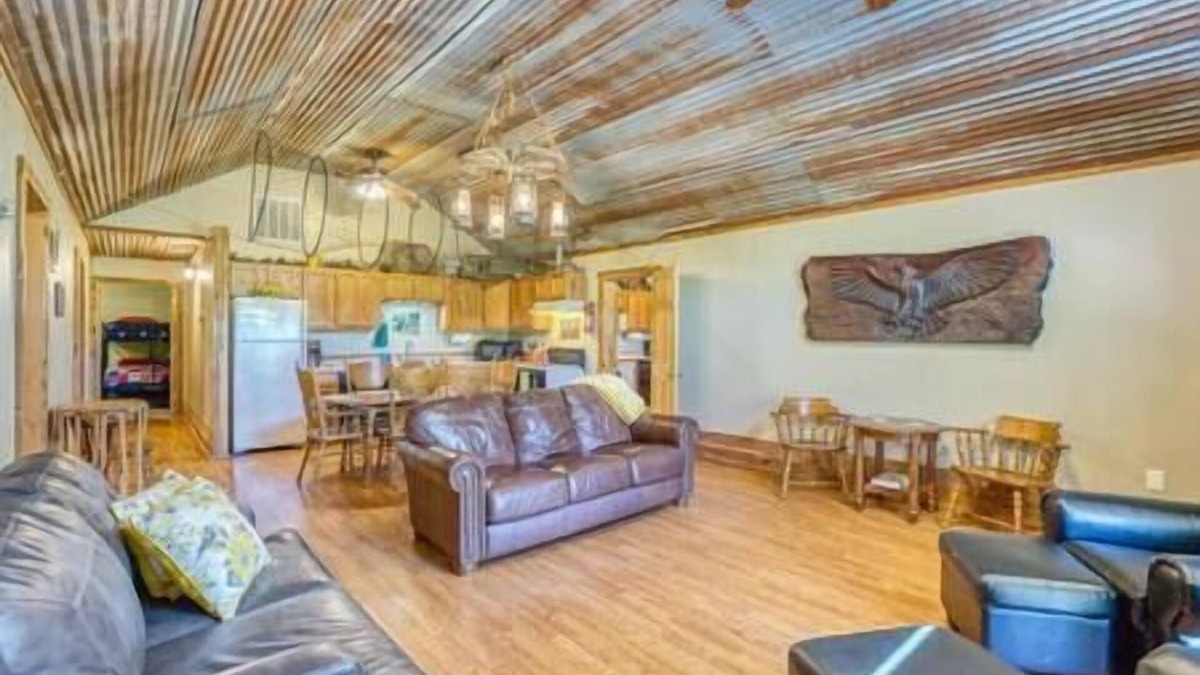 Norfork House | Adventure Suite, Gatherings, River view, Wade-in Access