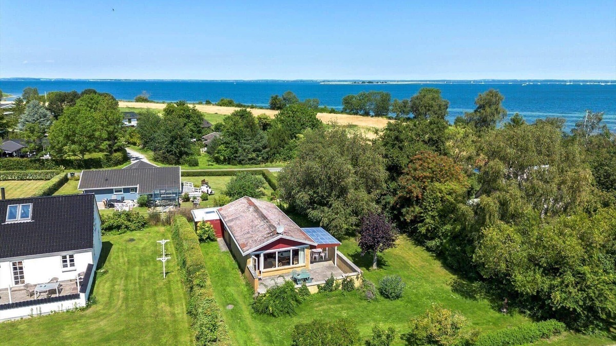 Ærø Municipality House | AE235 Ærøskøbing - Hanses Ager 8