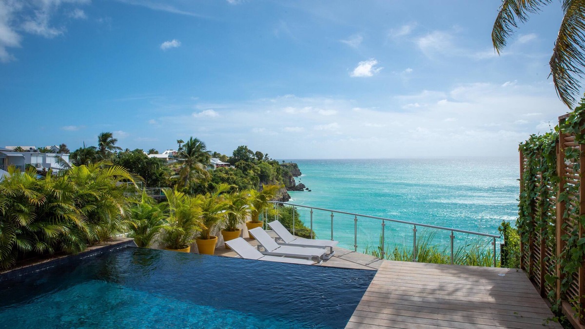 L'Houezel Villa | Aeden FWI
