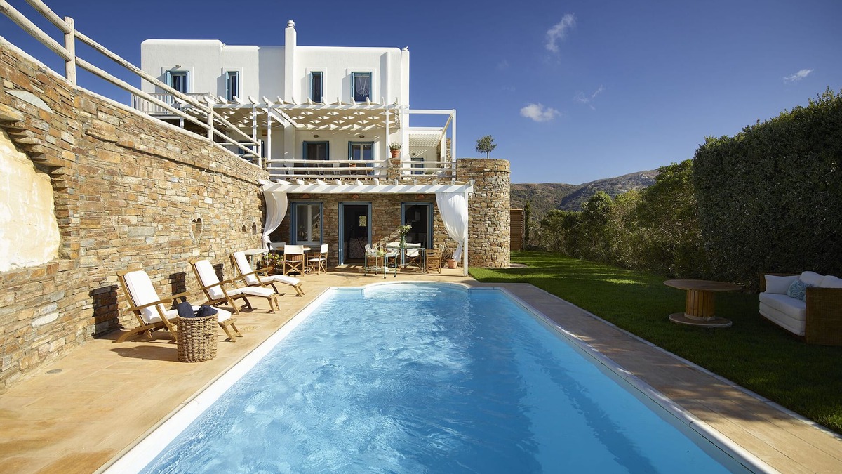 Ydrousa Villa | Aegean wonder: Villa Phivi, 5 bedrooms, private pool, Andros, Greece
