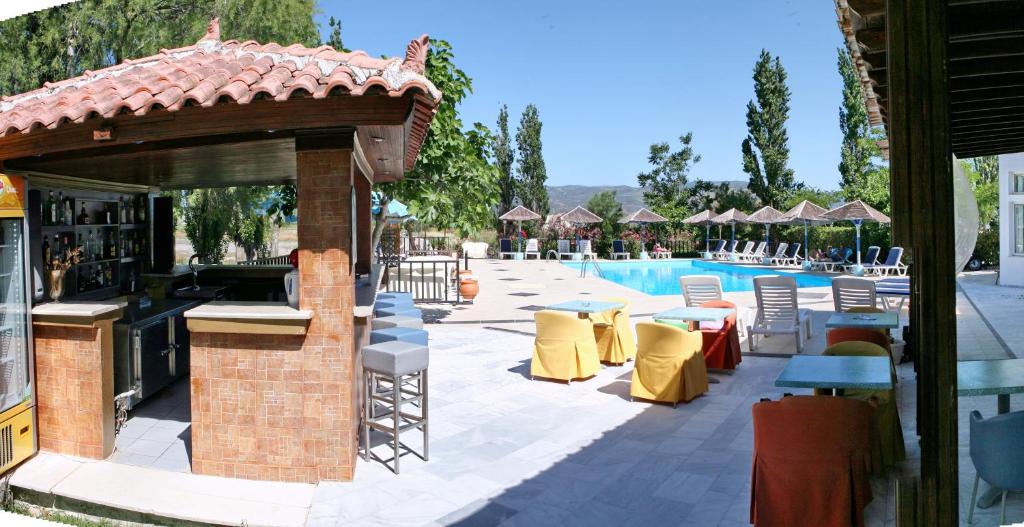 Skala Kallonis Hotel | AEGEON
