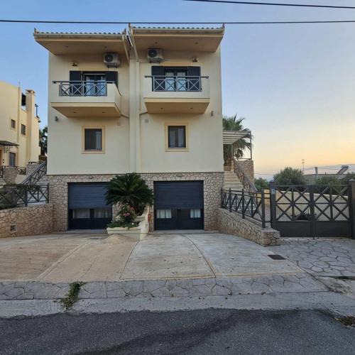 Ayioi Asomatoi House | Aegina Horizon Stonehouse No I