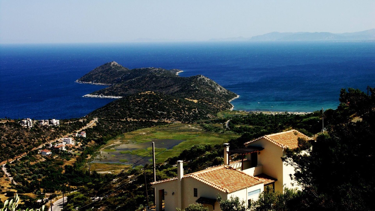 Marathon Villa | Aeolos Villa Overlooking the Sparkling Waters of the Aegean