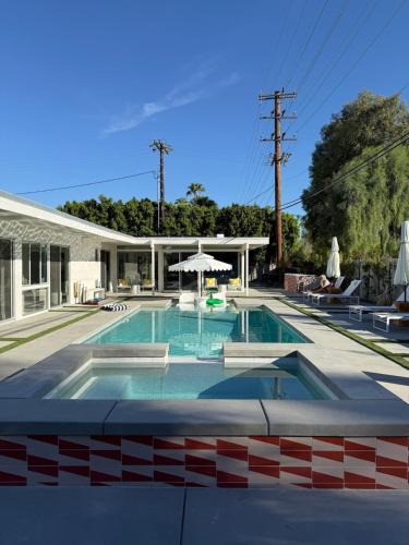 Sunmor Villa | Aerhaus - Mid-Century Oasis
