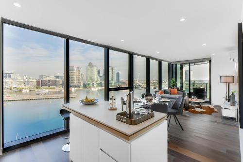 Docklands Apartment | Aerie Stays NewQuay Collection