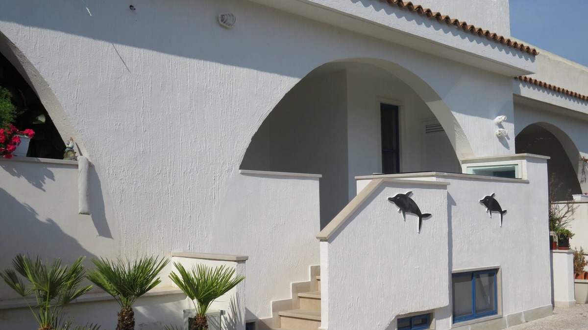 Mattinata House | AFE HOLIDAY HOUSE A FEW METERS FROM THE BEACH