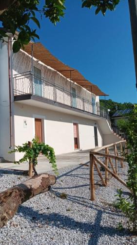 Lustra House | Affittacamere Nonna Ia