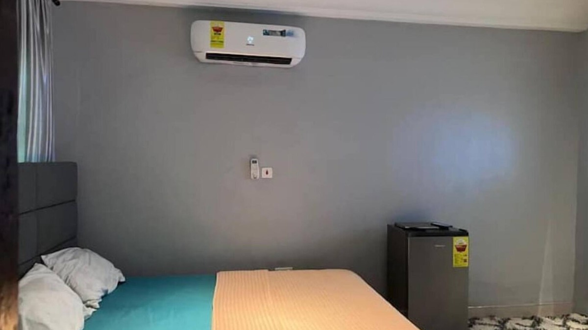 Gbawe House | Affordable Guest Room