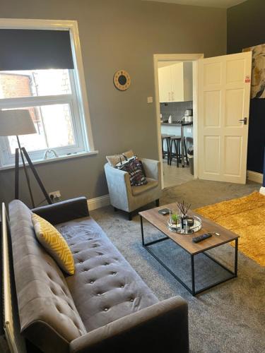 Sunderland Apartment | Affordable Luxury 4 Stunning apartment Sunderland close to City centre hospital Crown Works Studio and Nissan