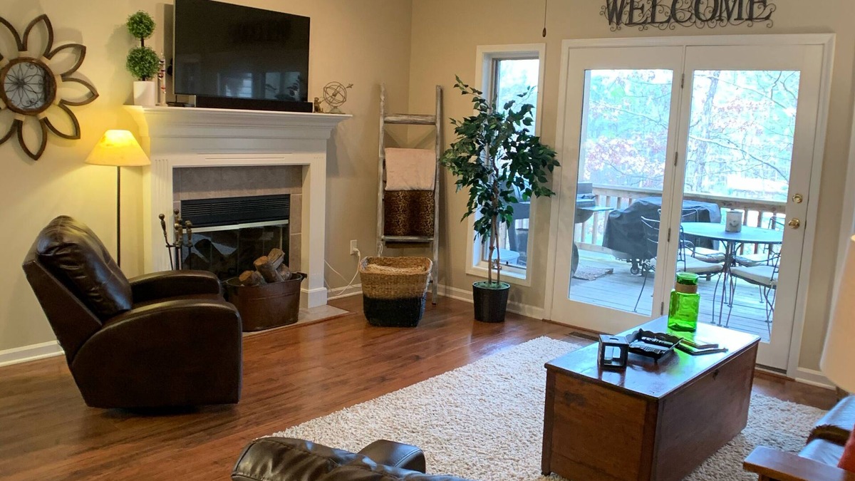 Mount Ida Condo | Affordable Rental Condo 2 BR - Mountain Harbor Resort