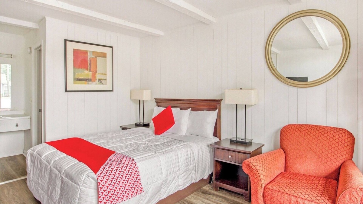 Kernersville Hotel | Affordable Stay Near Historic Korner’s Folly – Just Minutes Away