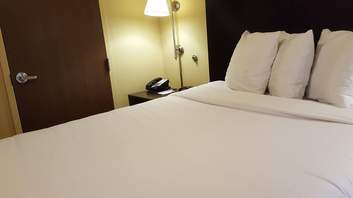 Rogers Hotel | Affordable Suites of America Rogers - Bentonville