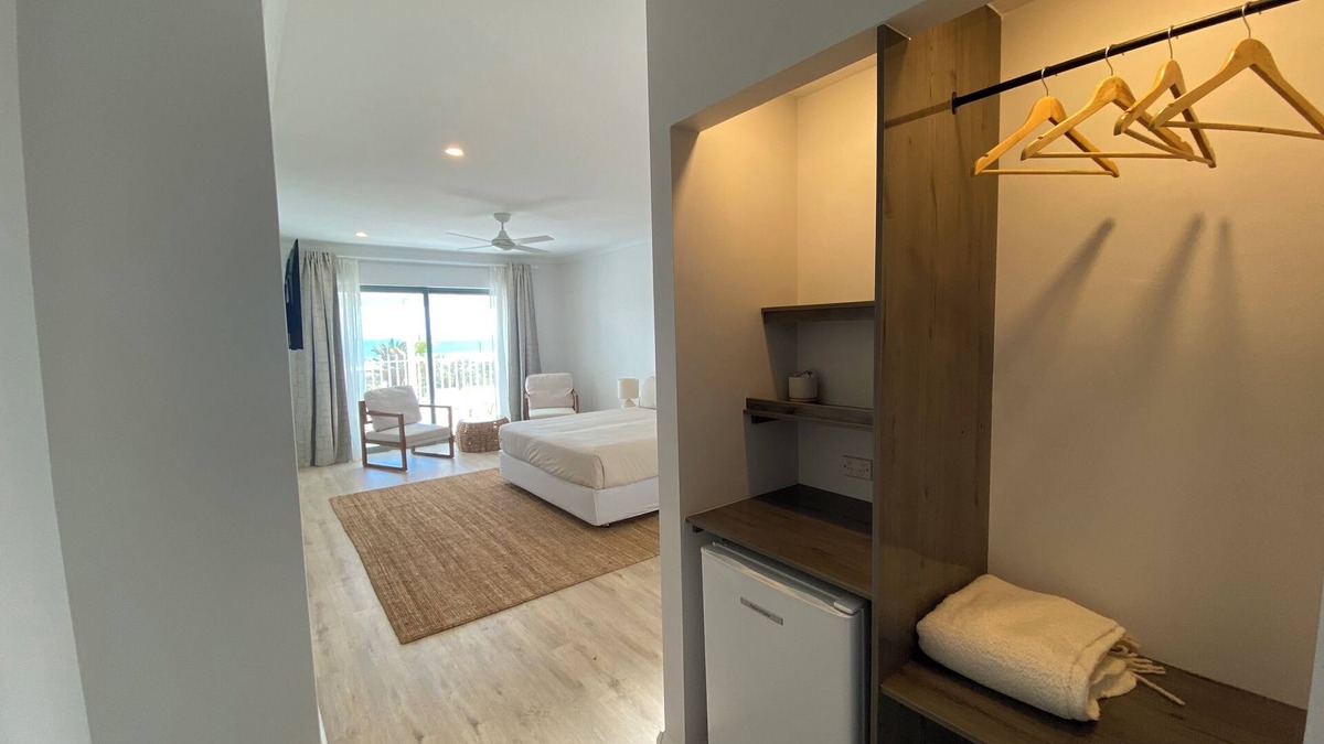 Tarcoola Beach Hotel | African Reef Beach Resort