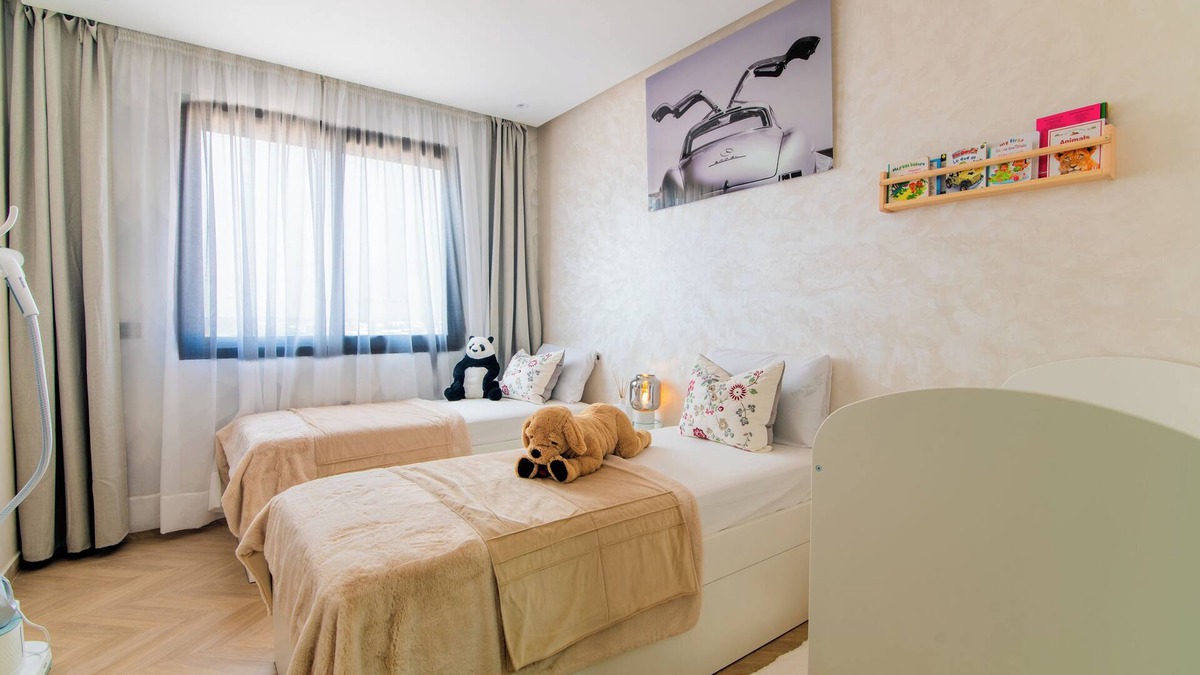 Hay El Farah Apartment | Agadir Bay Oasis: Luxurious 2-Bedroom Apartment, 5 Mins to Beach!