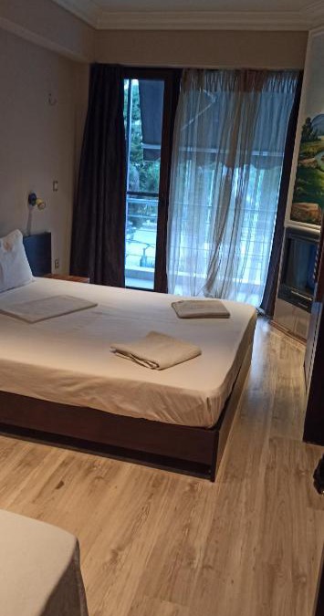 Methoni Hotel | Agathoupoli beach