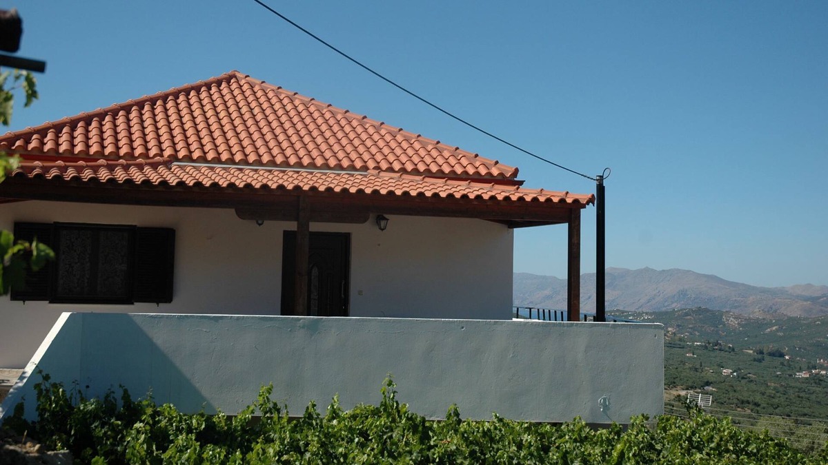 Tsourouniana Cottage | Aggeliki's traditional cottage in Topolia