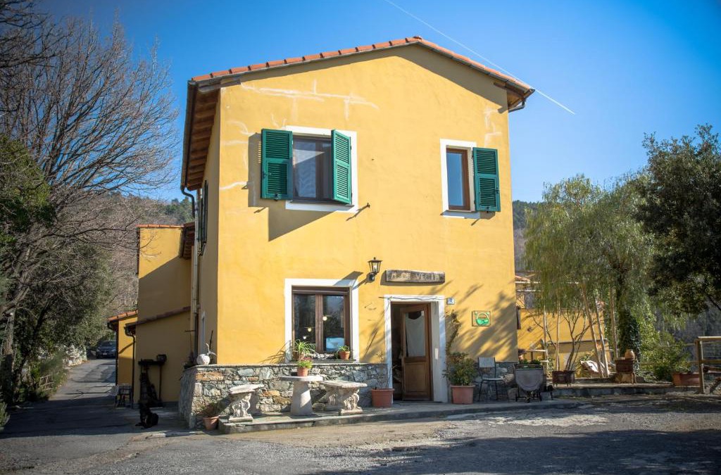 Carbuta House | Agriturismo A Cà Vegia