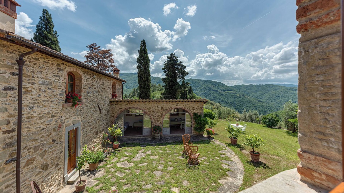 Dicomano House | Agriturismo 'La Casa Di Colle' with Mountain View and Shared Garden