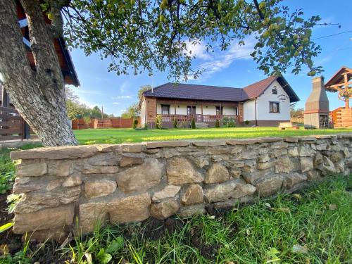 Paltineni House | Agropensiunea Autentic