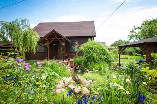 gmina Iwaniska House | Agroturystyka Pod Lipą