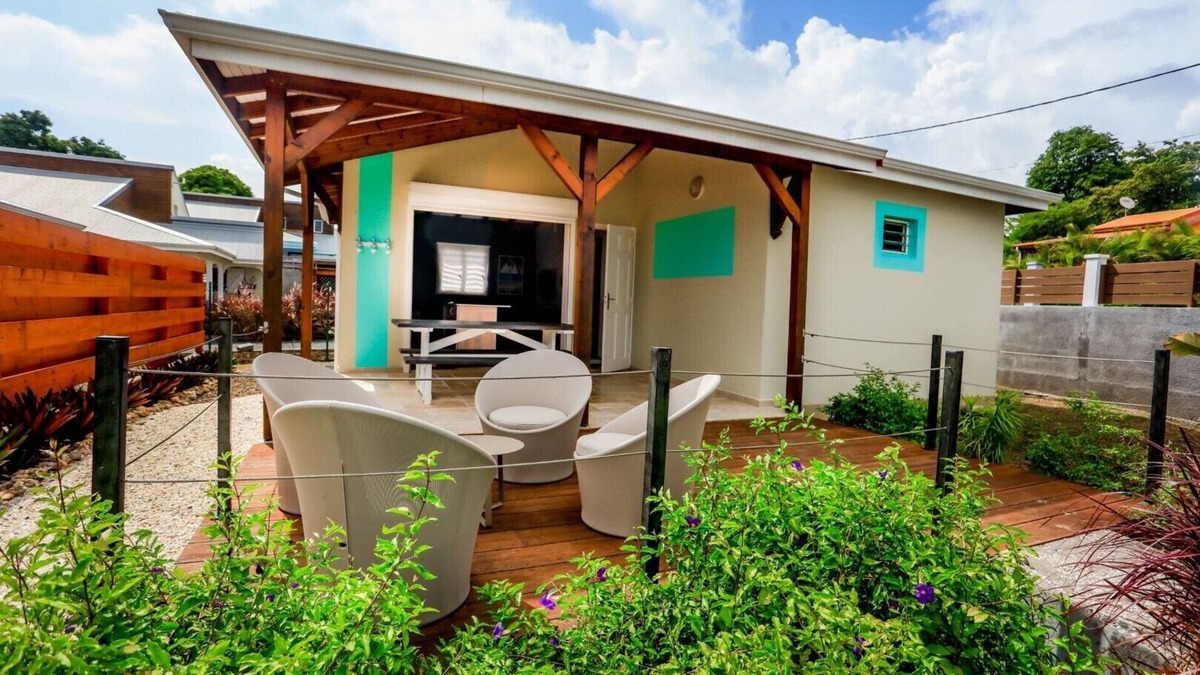 Sainte-Anne Cottage | - AIGUE-MARINE -
