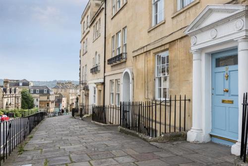 Upper Town Apartment | Ainslie's Apartment Belvedere