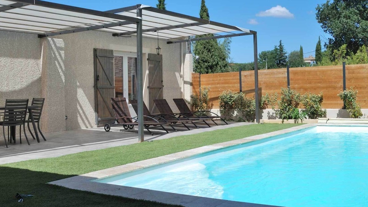 Vaison-la-Romaine House | Air-conditioned detached villa with private heated pool and balneotherapy