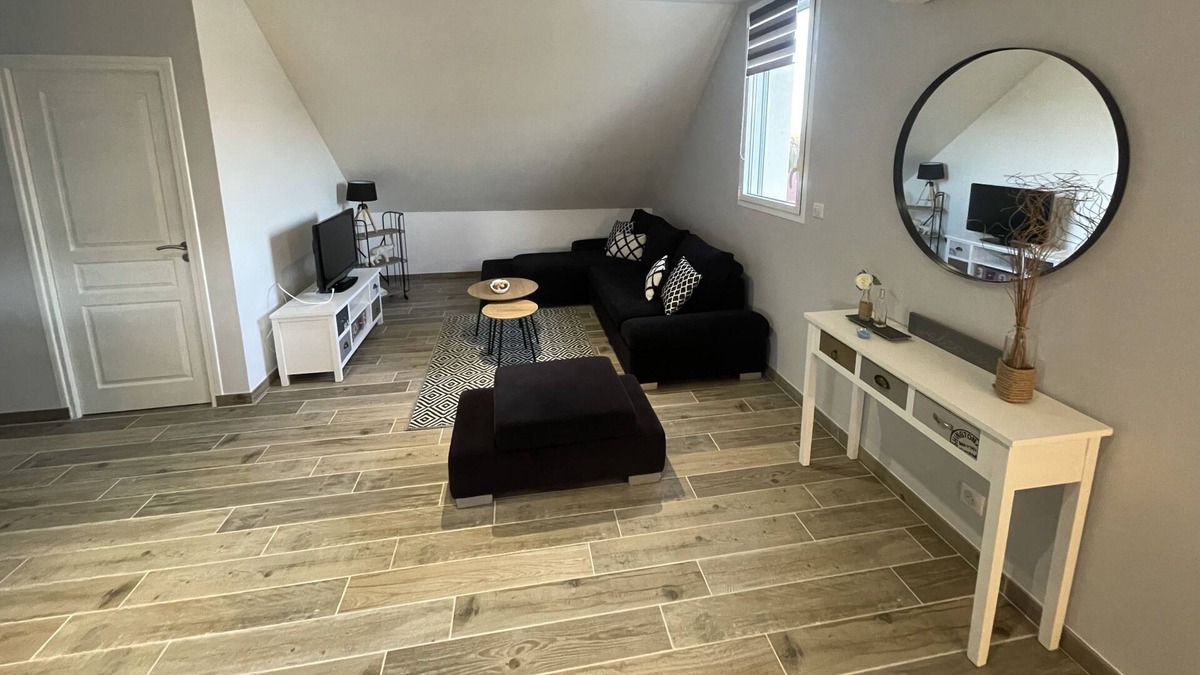 La Feuillade Apartment | Air-conditioned apartment