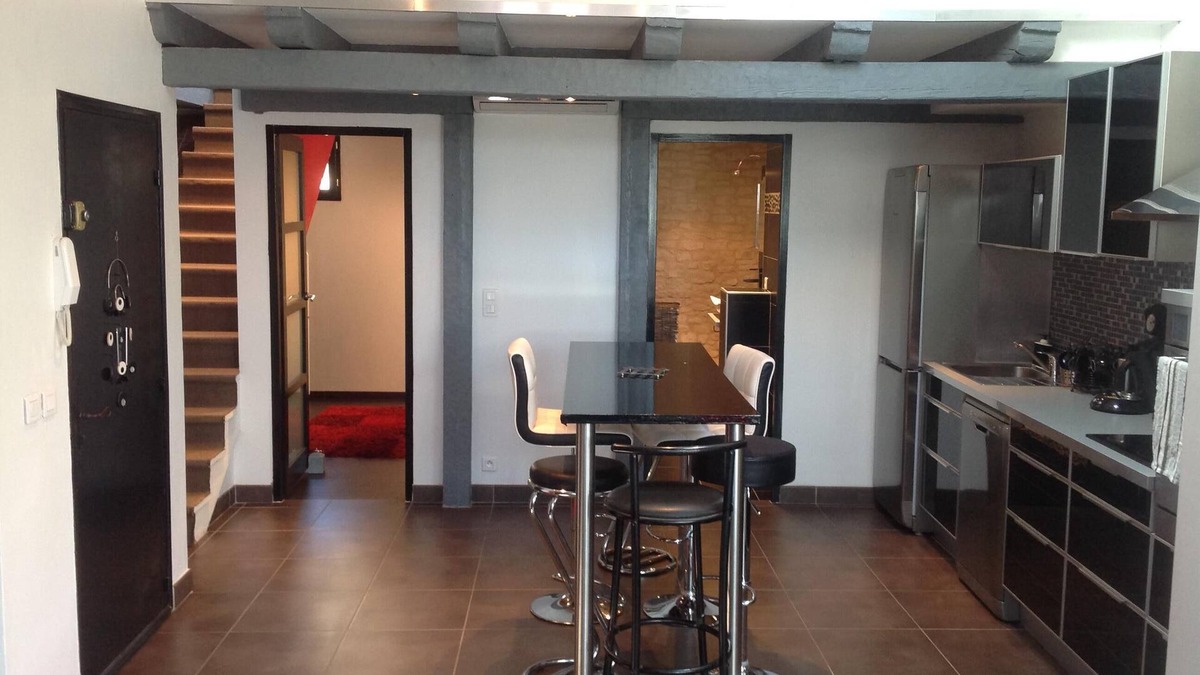 Perigueux Apartment | Air-conditioned apartment full of charm full historic center Périgueux